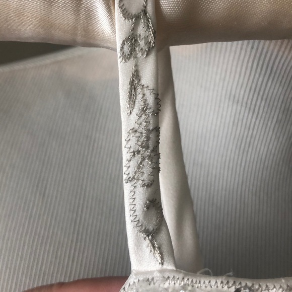 Disney Fairy Tale Wedding Girls Dress - Picture 5 of 7